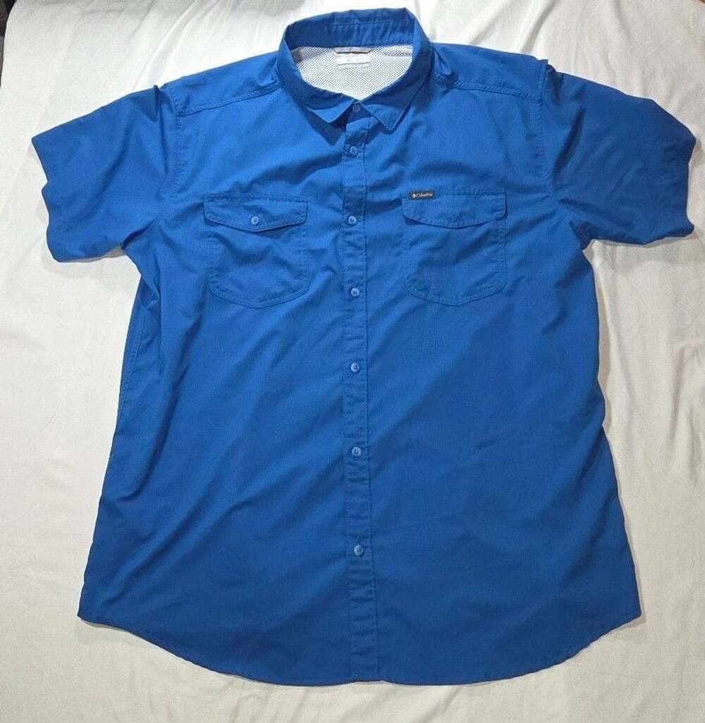 Columbia Sportswear Button Down Shirt Size XXL Blue Short Sleeve
